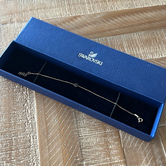 Black Died Diamond / 14k Gold (Solitaire Chain Bracelet) - Picture 4 of 6